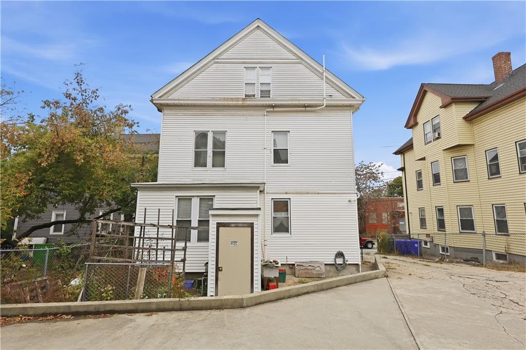 Multi Family at 480 482 Smith Street, Providence, photo 42 of 44