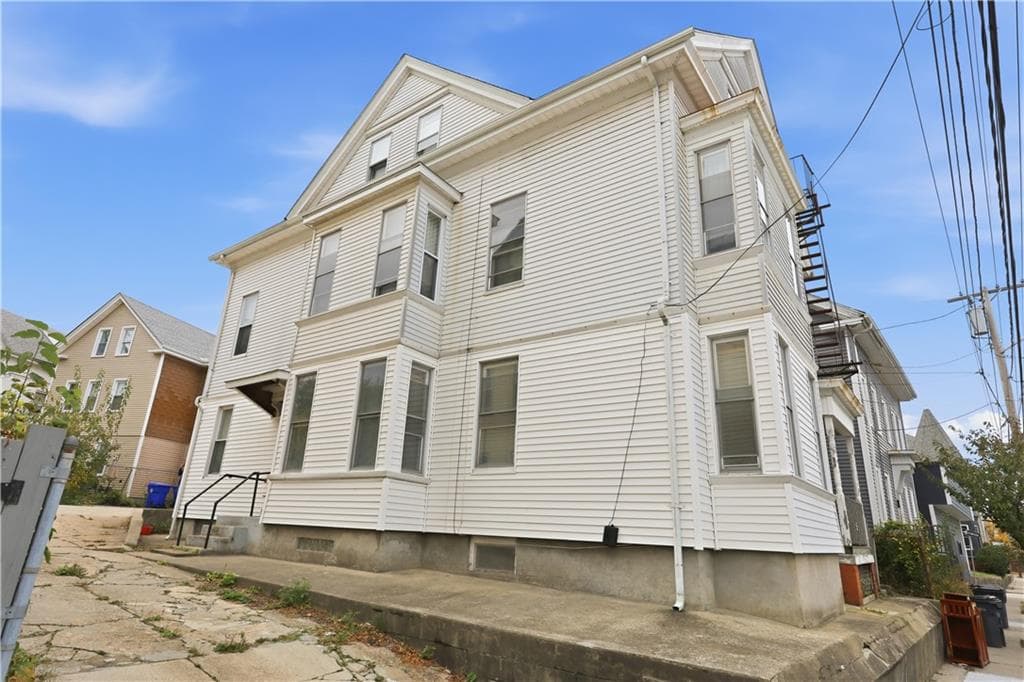 Multi Family at 480 482 Smith Street, Providence, photo 44 of 44