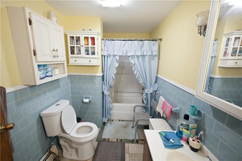 Multi Family at 480 482 Smith Street, Providence, photo 40 of 44