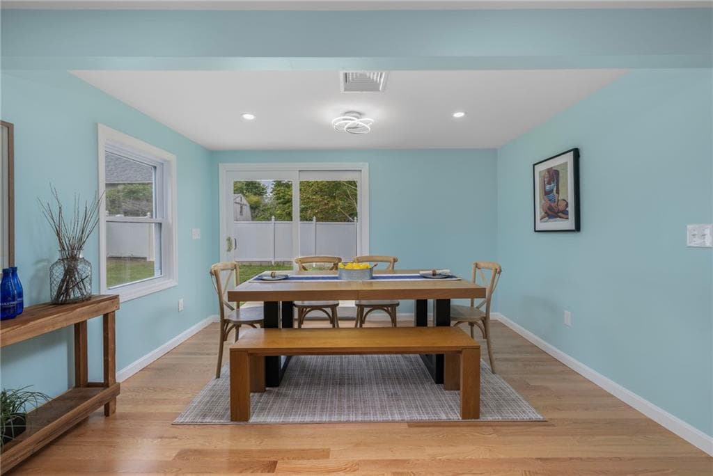 Single Family Residence at 34 Mount View Avenue, North Kingstown, photo 14 of 42