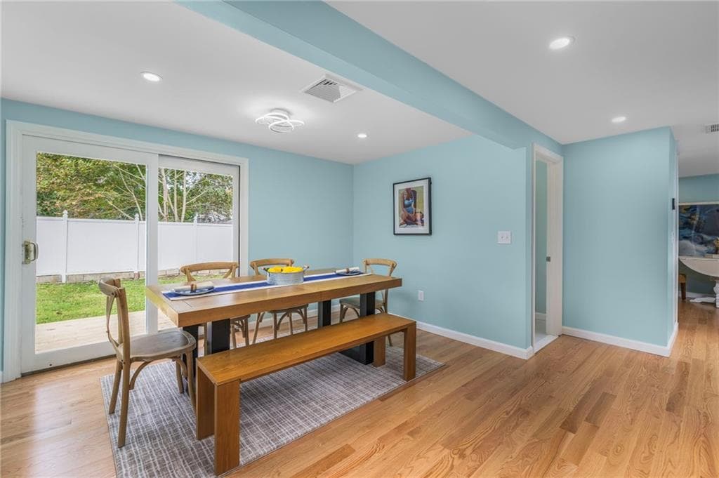 Single Family Residence at 34 Mount View Avenue, North Kingstown, photo 15 of 42