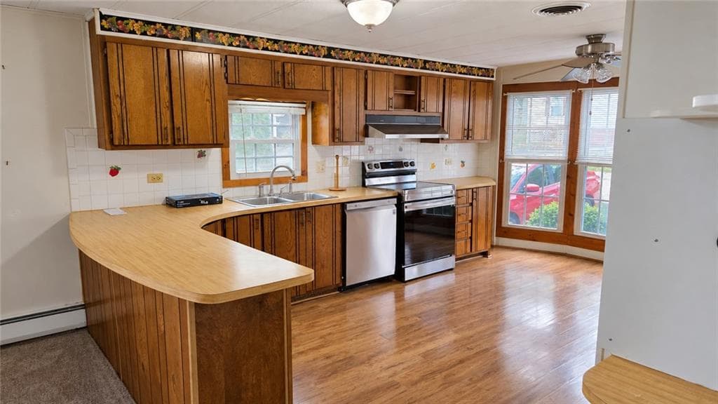 Single Family Residence at 6 Five Elms Circle, Coventry, photo 21 of 44