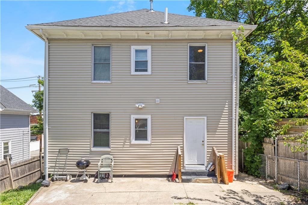 Multi Family at 660 Douglas Avenue, Providence, photo 31 of 35