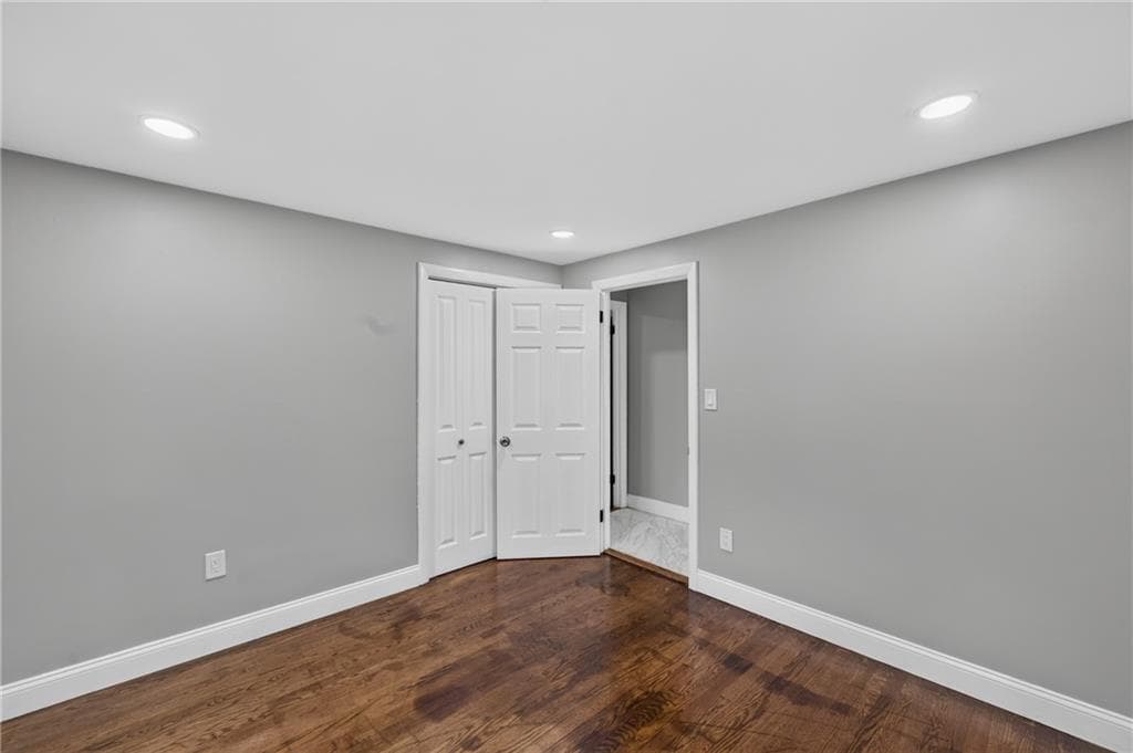 Single Family Residence at 105 Pemberton Street, Providence, photo 14 of 21