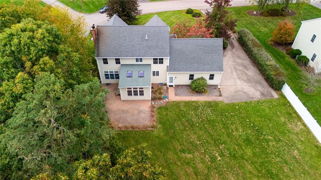 Single Family Residence at 14 Canyon Drive, Westerly, photo 7 of 46