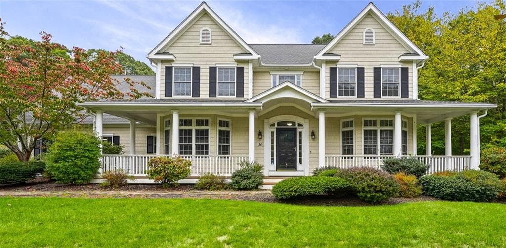 14 Canyon Drive