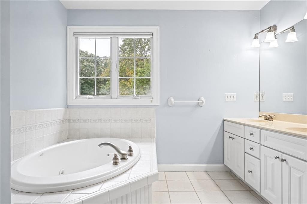 Single Family Residence at 14 Canyon Drive, Westerly, photo 34 of 46