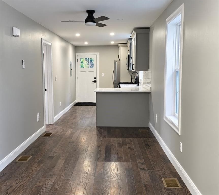 Multi Family at 164 Magnolia Street, Providence, photo 6 of 18