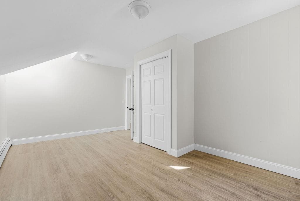 Multi Family at 125 hendrick Street, Providence, photo 16 of 32