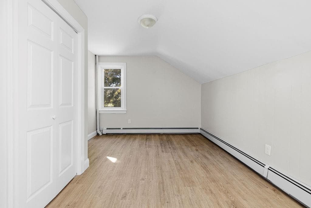 Multi Family at 125 hendrick Street, Providence, photo 15 of 32