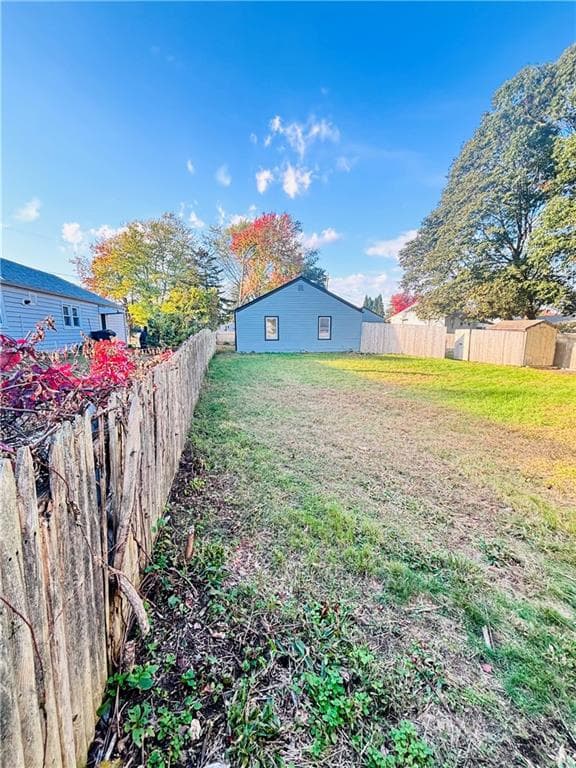 Single Family Residence at 76 Novelty Road, Warwick, photo 12 of 48
