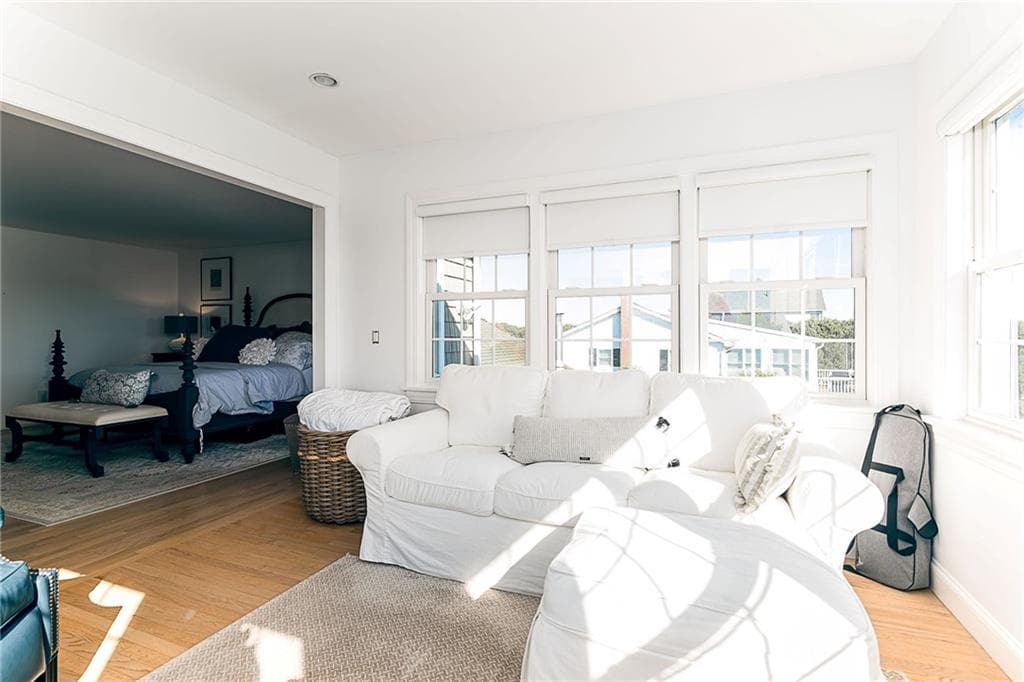 Single Family Residence at 11 S Fairway Avenue, Westerly, photo 27 of 39