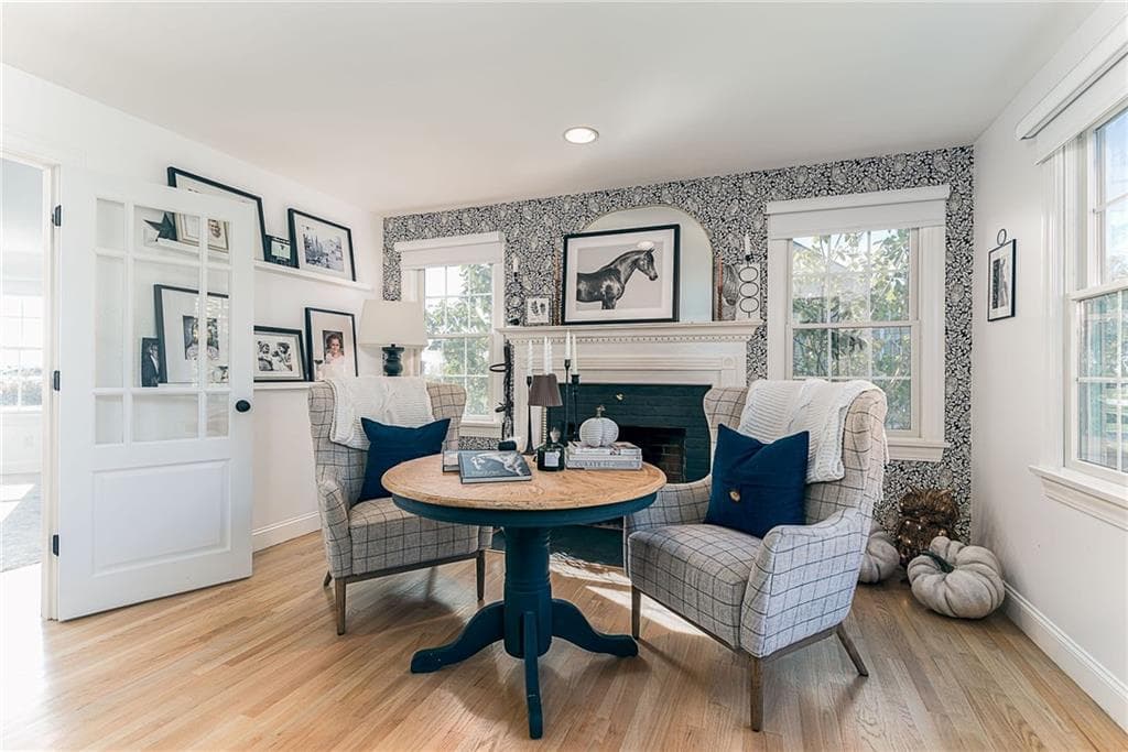 Single Family Residence at 11 S Fairway Avenue, Westerly, photo 8 of 39