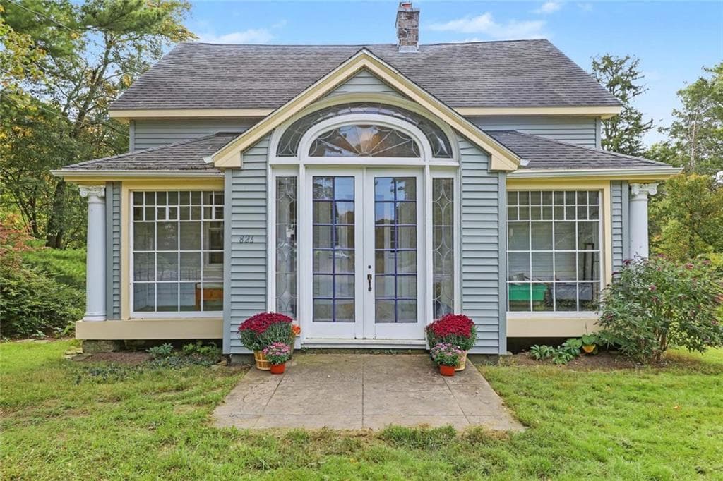 826 Mooresfield Road