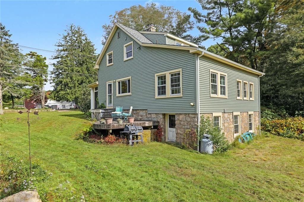 Single Family Residence at 826 Mooresfield Road, South Kingstown, photo 48 of 50