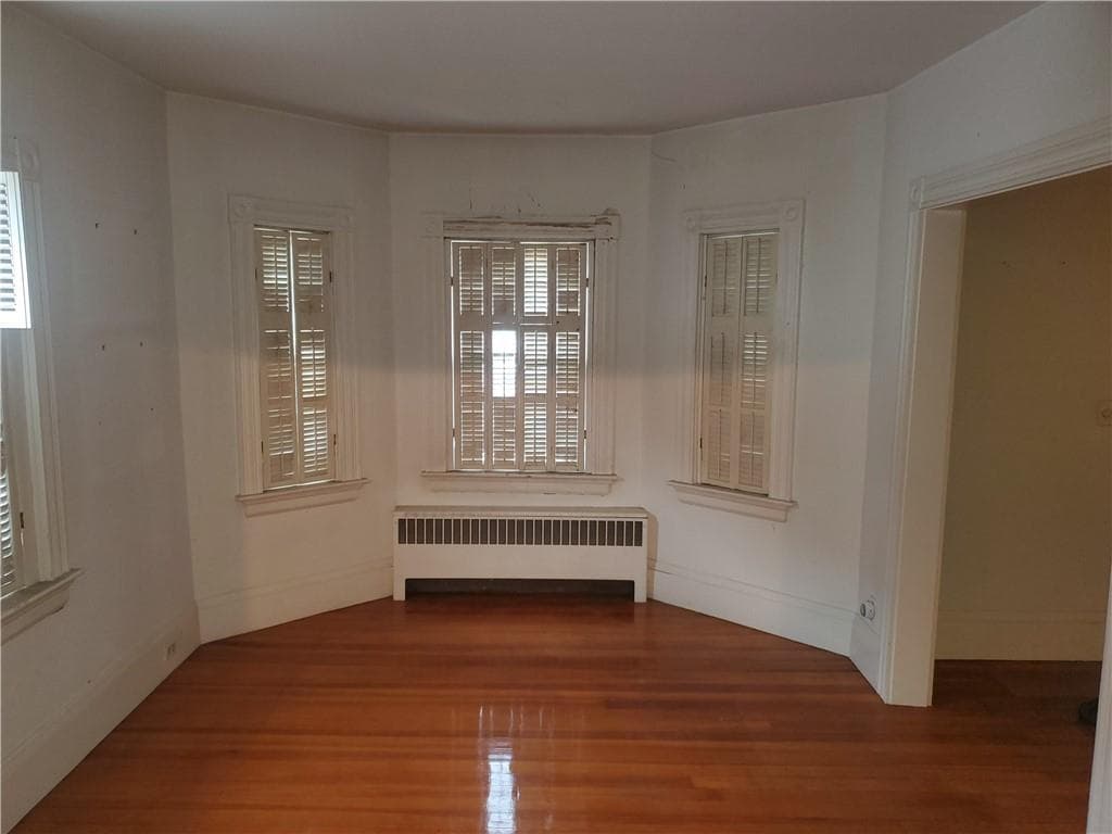 Single Family Residence at 135 Roger Williams Avenue, Providence, photo 7 of 23