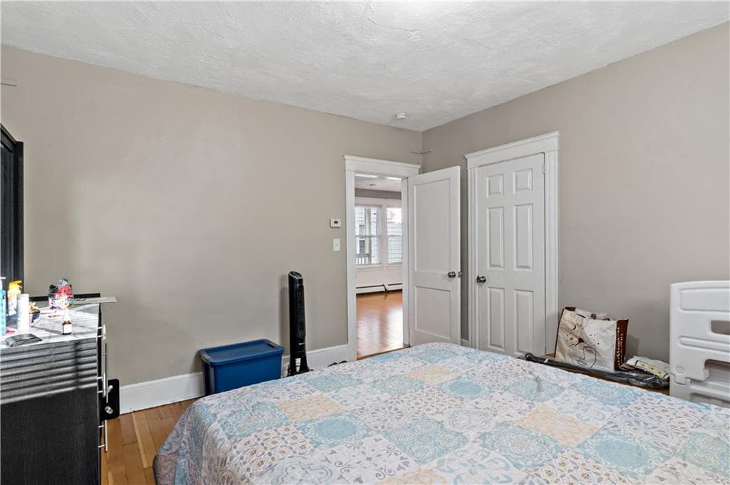 Multi Family at 33 Ivy Street, Pawtucket, photo 13 of 28