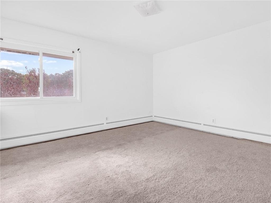 Condominium at 400 Narragansett Parkway UNIT WB11, Warwick, photo 22 of 26