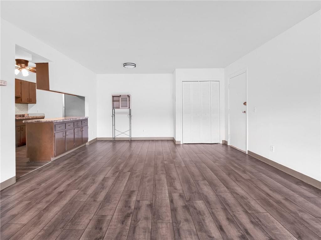 Condominium at 400 Narragansett Parkway UNIT WB11, Warwick, photo 11 of 26