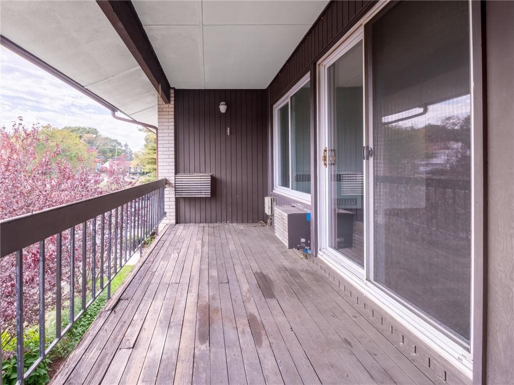 Condominium at 400 Narragansett Parkway UNIT WB11, Warwick, photo 25 of 26