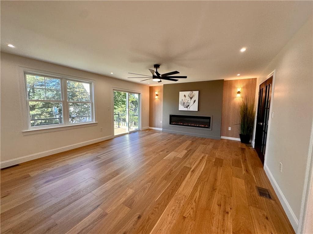 Single Family Residence at 86 Spanker Street, Jamestown, photo 17 of 50