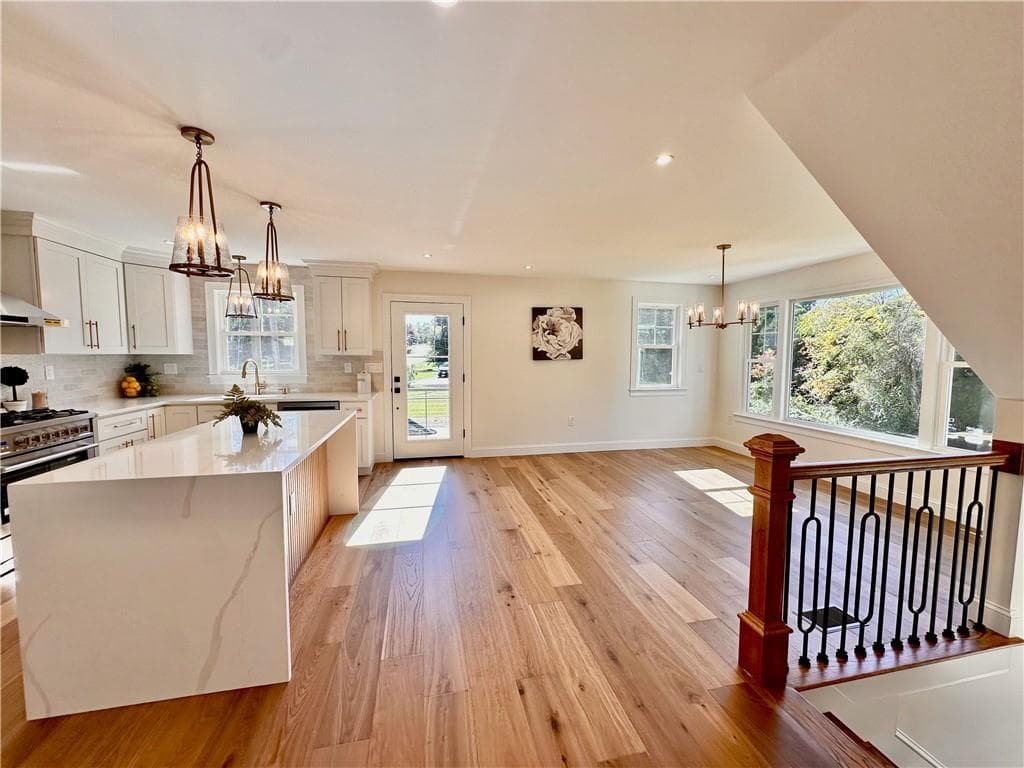 Single Family Residence at 86 Spanker Street, Jamestown, photo 12 of 50
