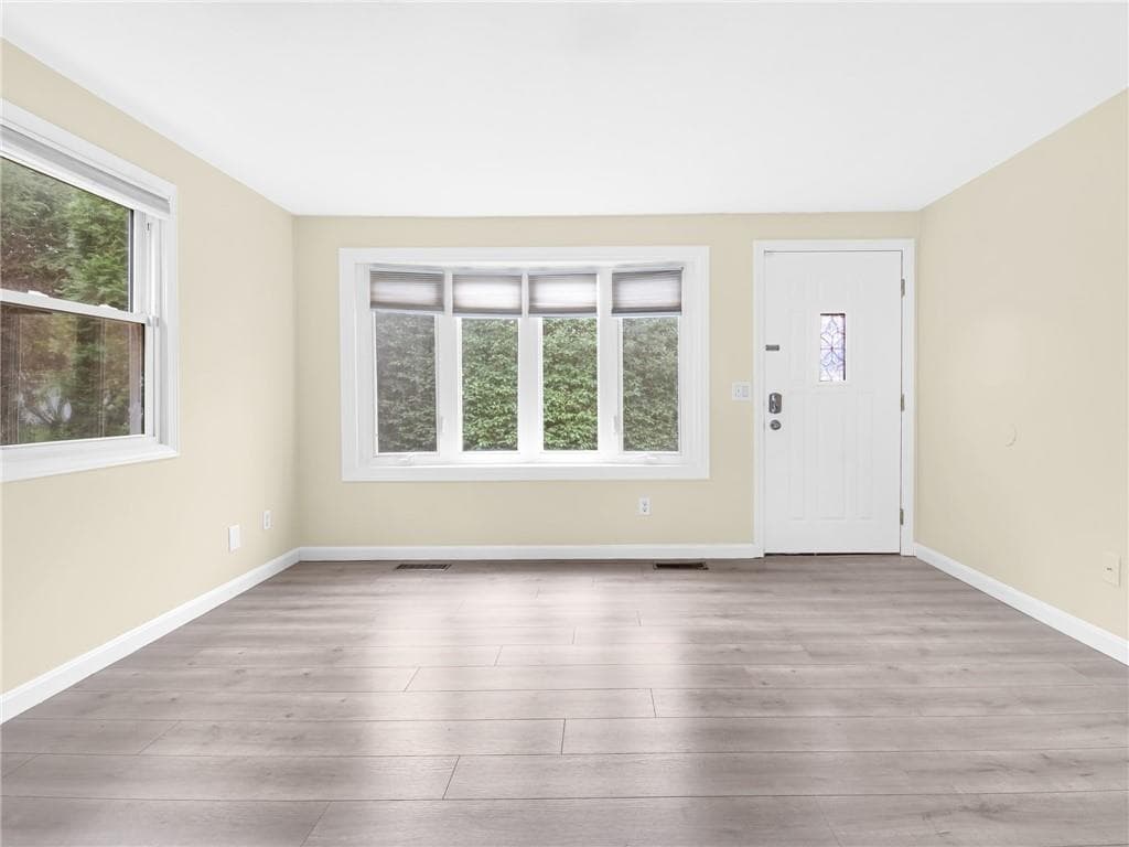 Single Family Residence at 62 Beacon Street, Cranston, photo 18 of 39