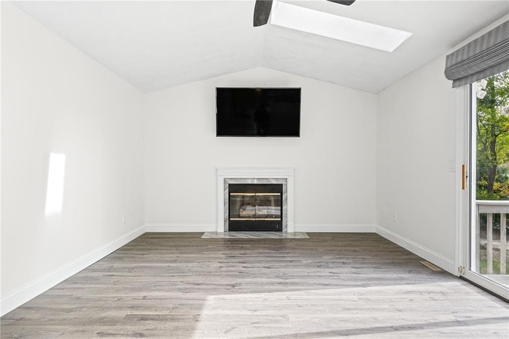 Single Family Residence at 632 Shermantown Road, North Kingstown, photo 10 of 48