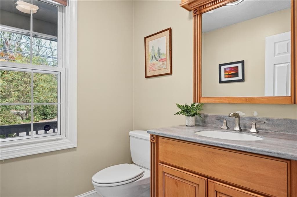 Single Family Residence at 632 Shermantown Road, North Kingstown, photo 18 of 48