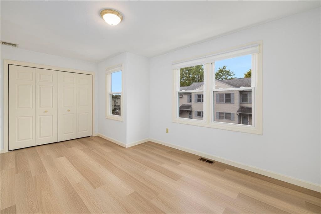 Condominium at 1603 Plainfield Pike UNIT E7, Johnston, photo 23 of 33