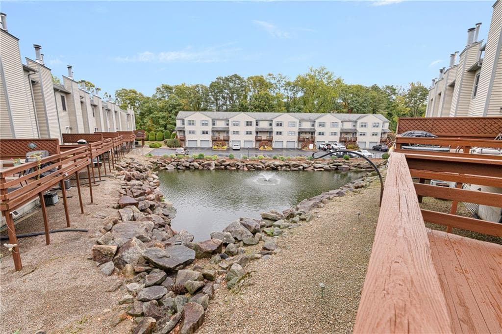 Condominium at 1603 Plainfield Pike UNIT E7, Johnston, photo 27 of 33