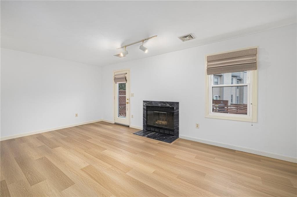 Condominium at 1603 Plainfield Pike UNIT E7, Johnston, photo 14 of 33