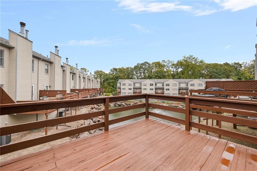 Condominium at 1603 Plainfield Pike UNIT E7, Johnston, photo 25 of 33