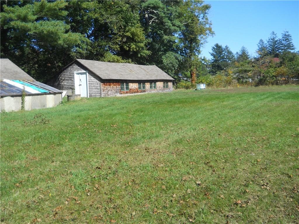 Single Family Residence at 65 Laurel Street, Hopkinton, photo 14 of 20