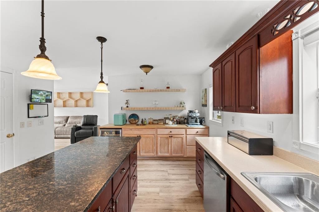 Single Family Residence at 39 Moonlight Drive, Westerly, photo 6 of 43