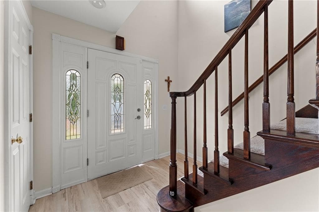 Single Family Residence at 39 Moonlight Drive, Westerly, photo 16 of 43