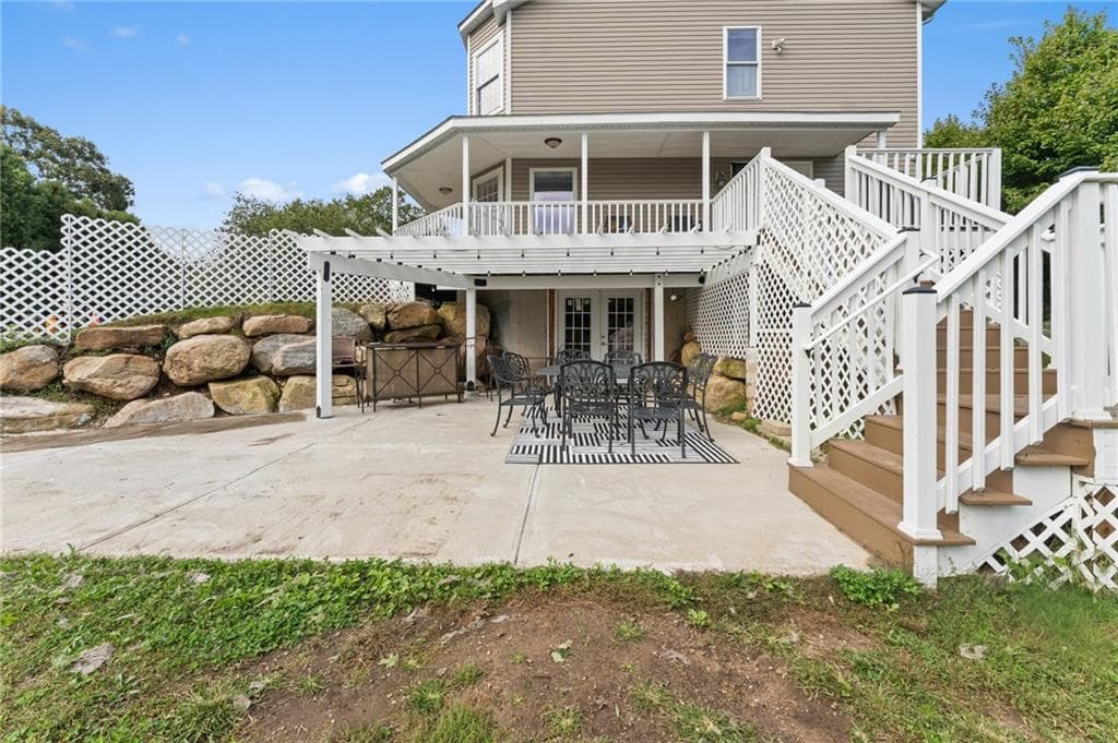 Single Family Residence at 39 Moonlight Drive, Westerly, photo 35 of 43
