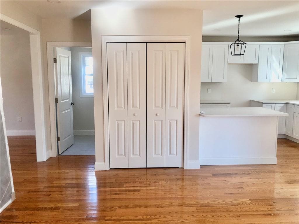 Single Family Residence at 27 Hoppin Avenue, East Providence, photo 6 of 28