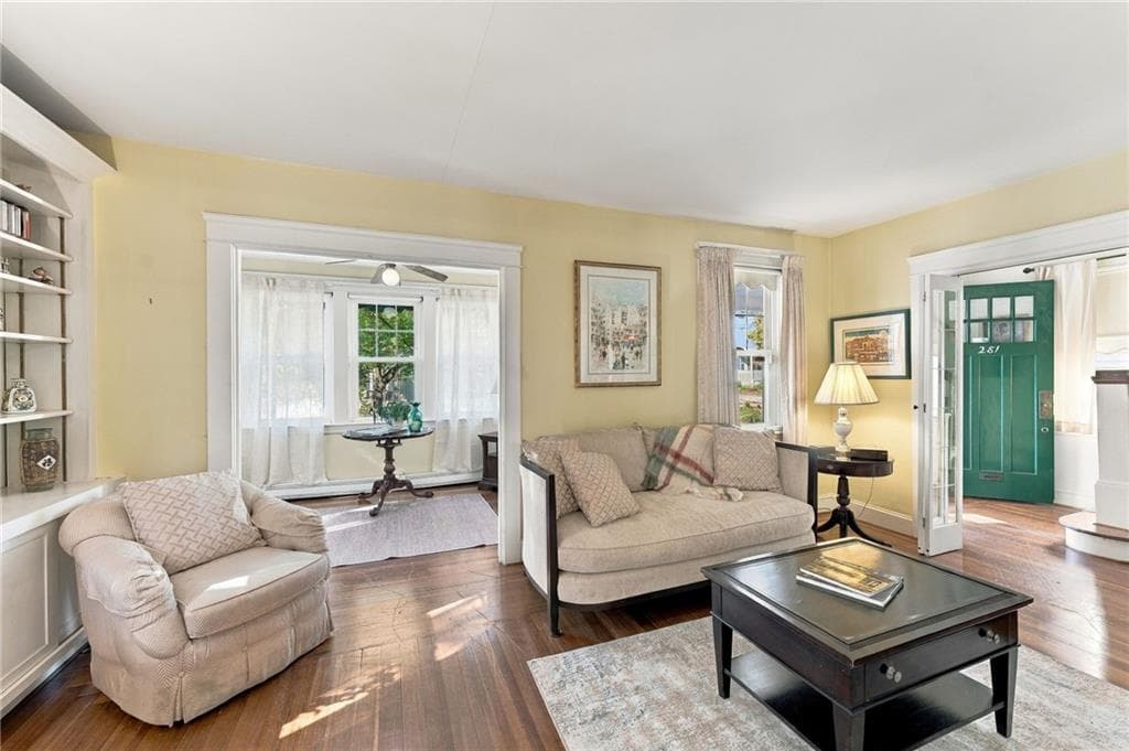 Single Family Residence at 281 river Avenue, Providence, photo 3 of 26