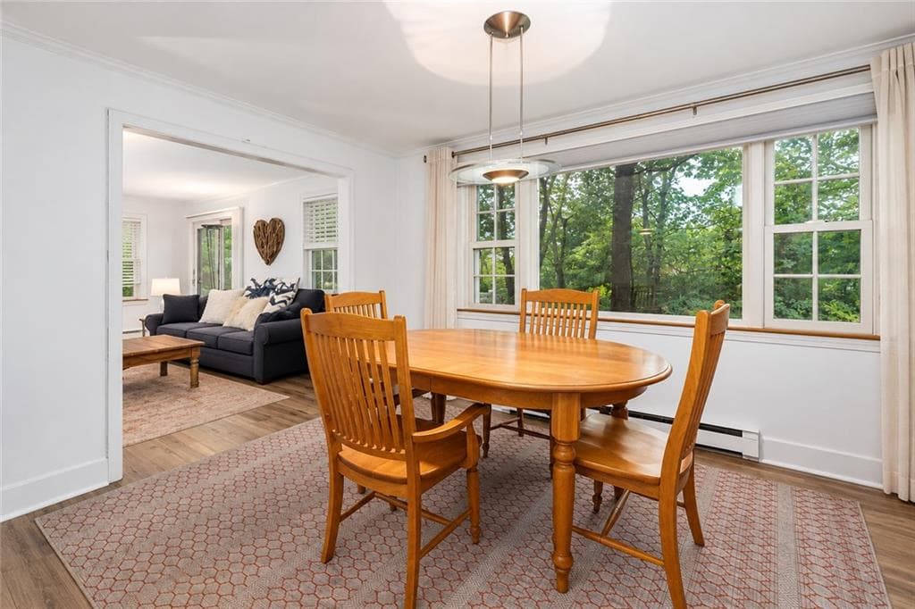 Condominium at 46 Chastellux Avenue UNIT C3, Newport, photo 15 of 45