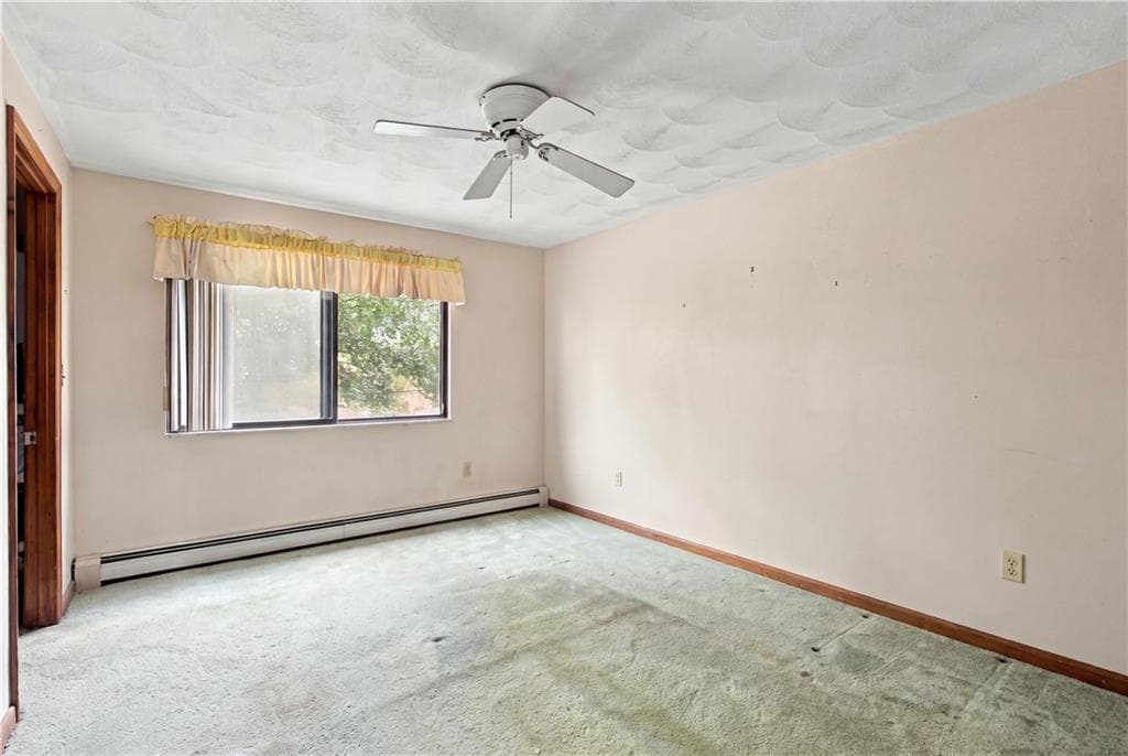 Condominium at 5 Wake Robin Road UNIT 2202, Lincoln, photo 12 of 26