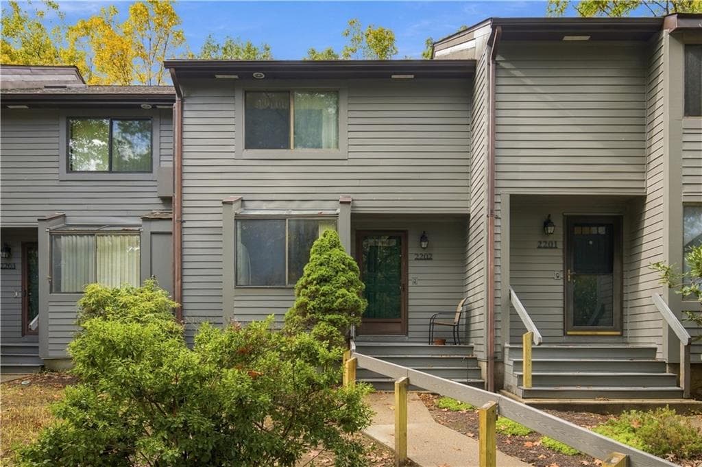 5 Wake Robin Road UNIT 2202