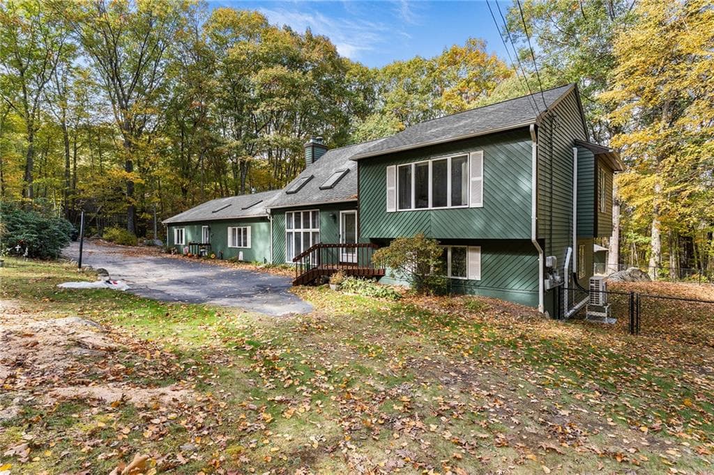 Single Family Residence at 151 Quaker Lane, Scituate, photo 37 of 40