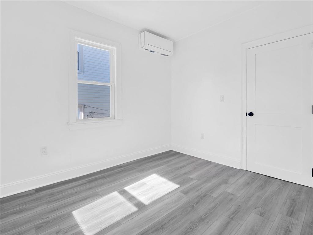Multi Family at 6 Shafter Street, Providence, photo 22 of 29