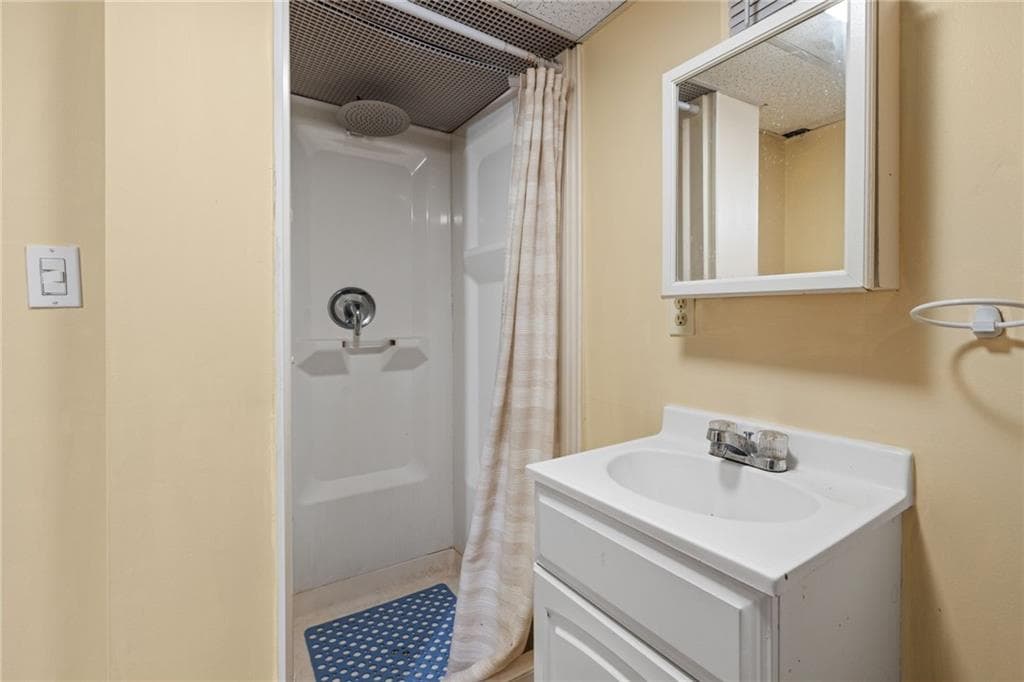 Single Family Residence at 16 Baltimore Street, Providence, photo 30 of 34