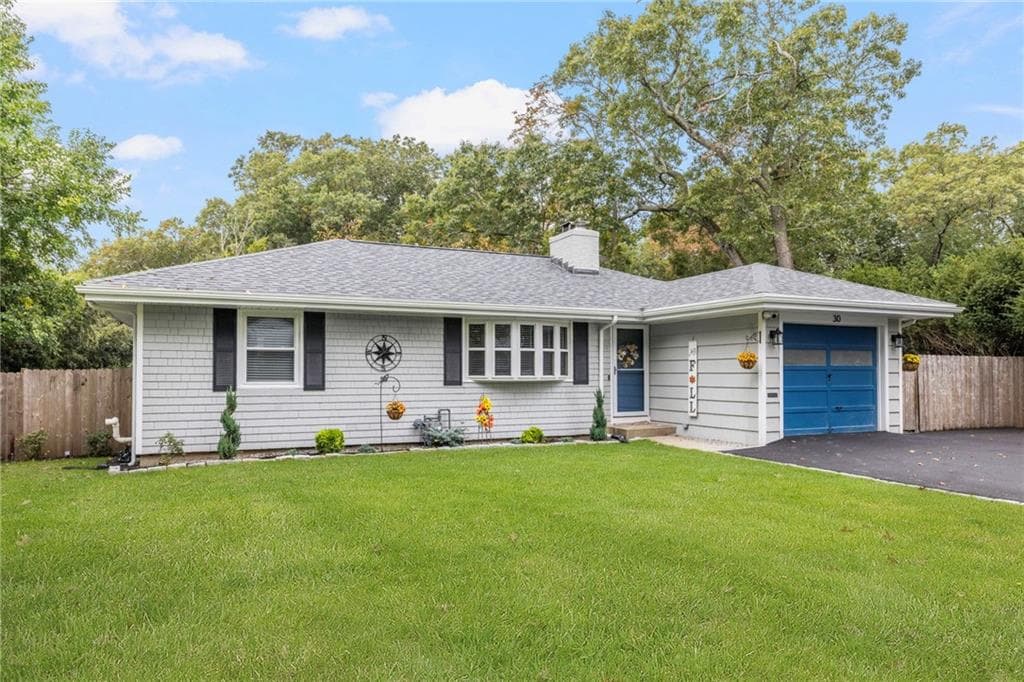 Single Family Residence at 30 Black Creek Lane, Warwick, photo 32 of 34