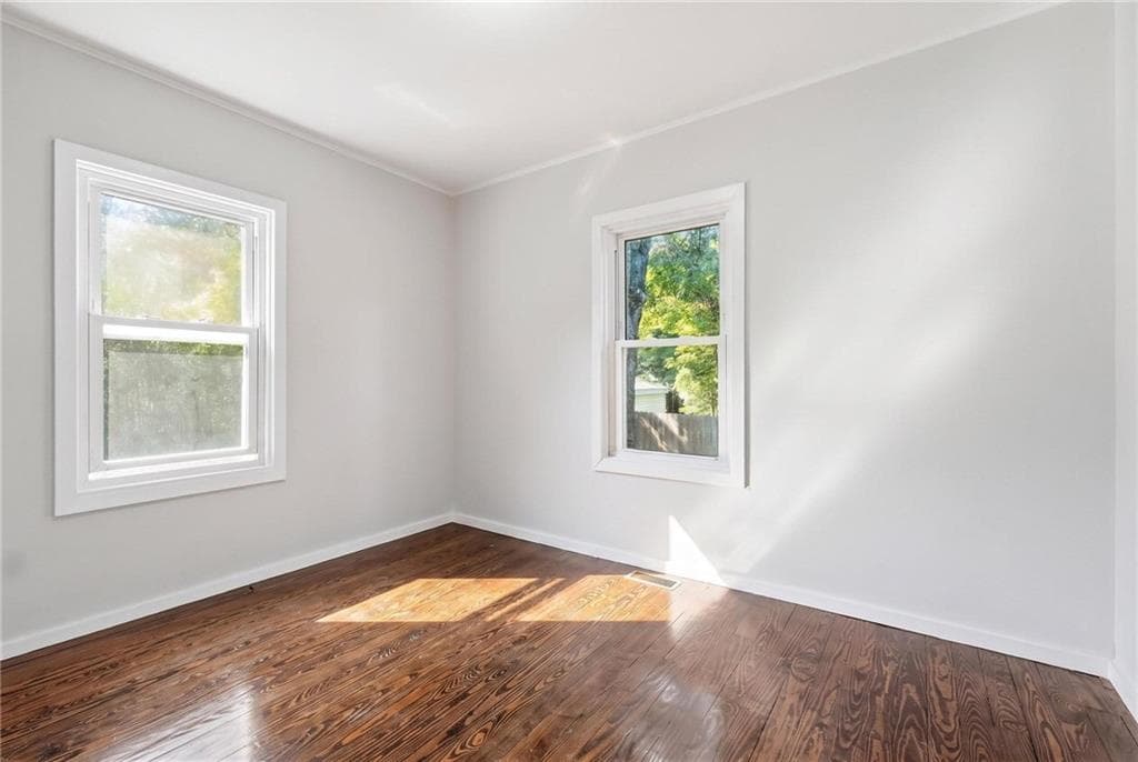 Single Family Residence at 21 Overbrook Avenue, Warwick, photo 25 of 41