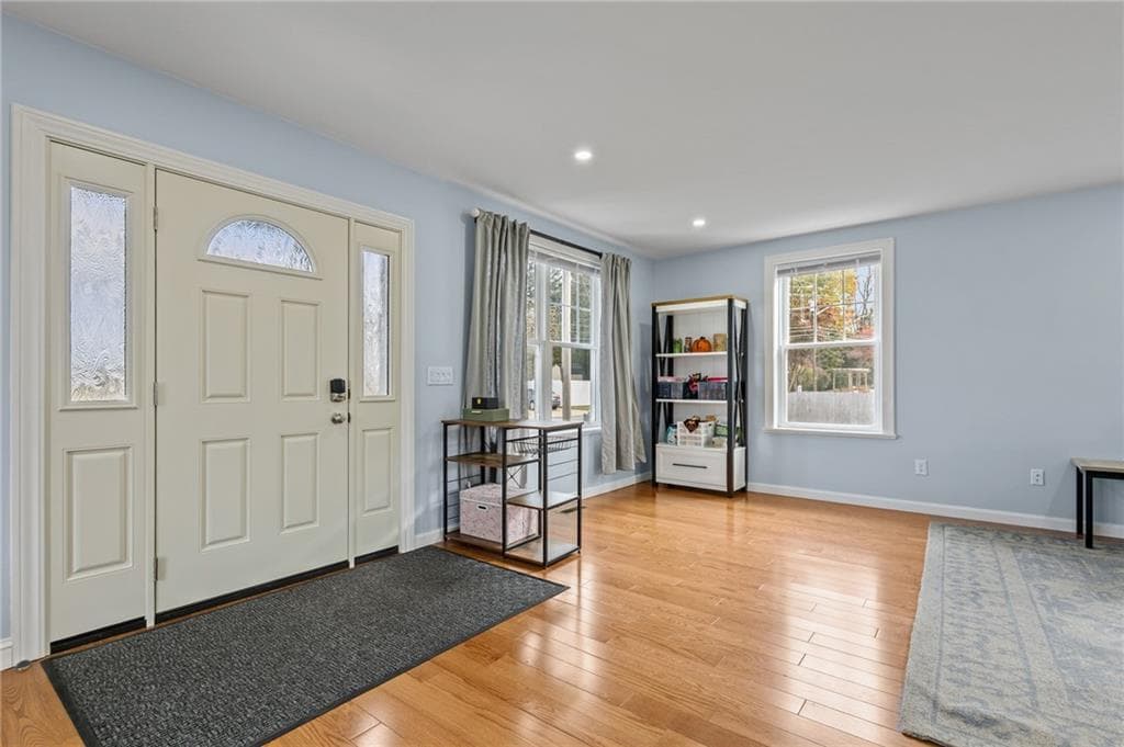 Single Family Residence at 188 Smithfield Road, North Providence, photo 9 of 40