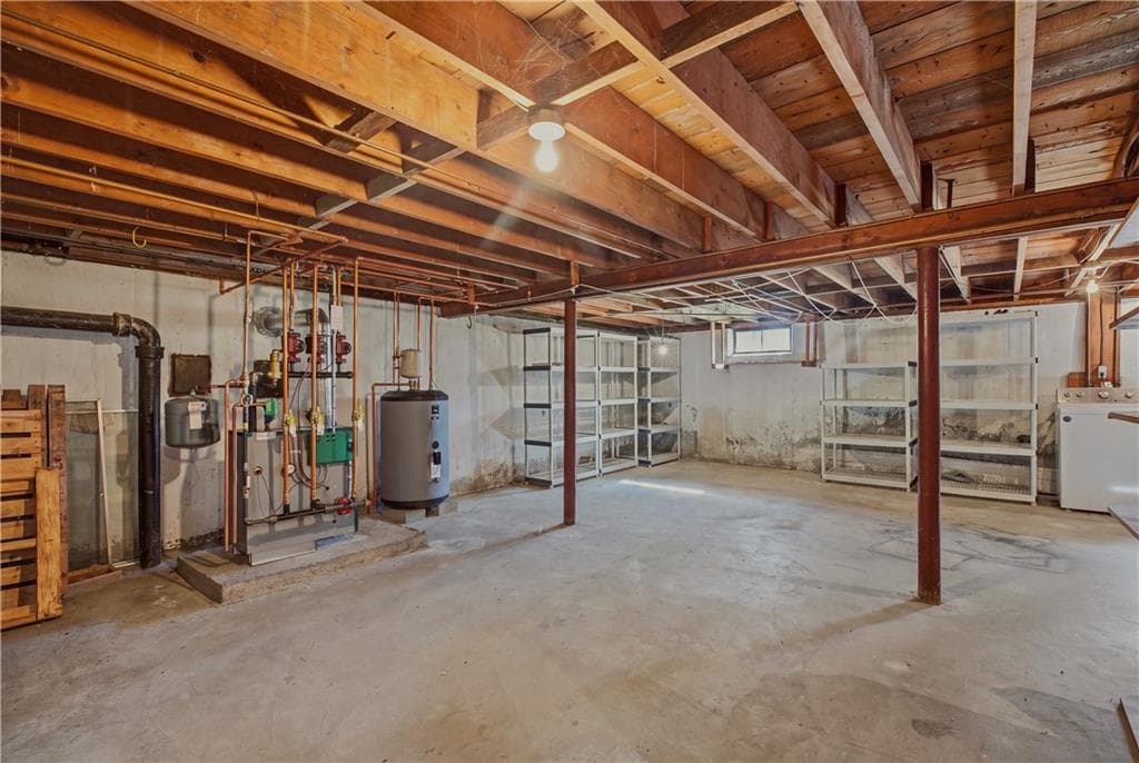 Single Family Residence at 123 Ruggles Avenue, Newport, photo 26 of 31