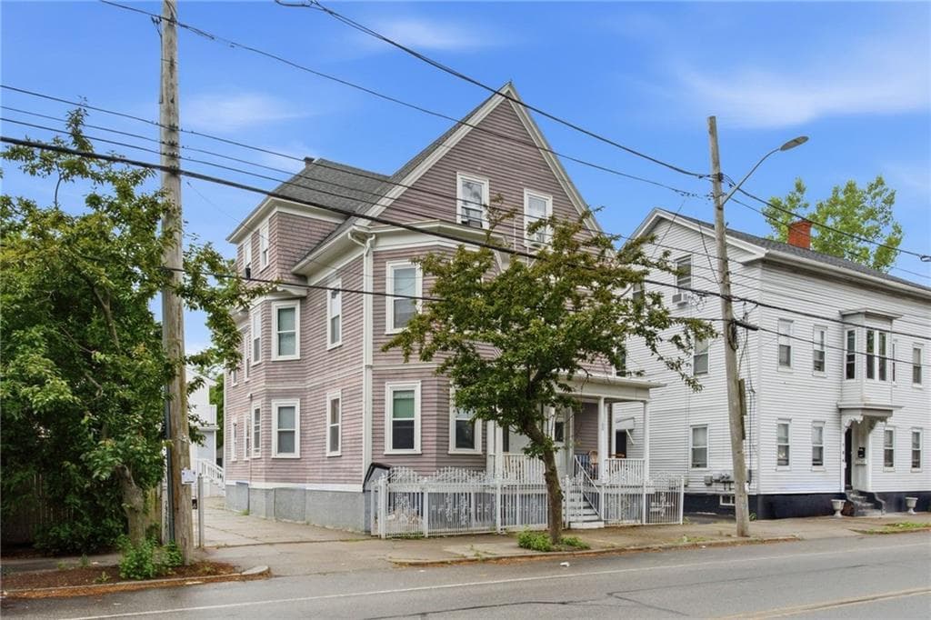 Multi Family at 156 160 Bridgham Street, Providence, photo 27 of 28